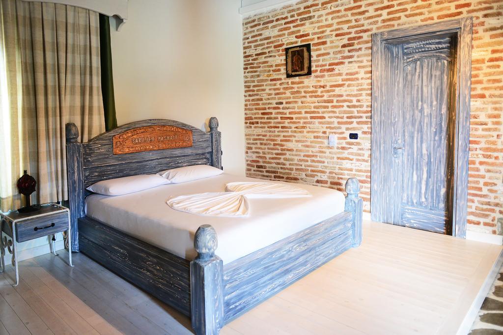 Hotel Sarajet E Pashait 1 Dhërmi 外观 照片